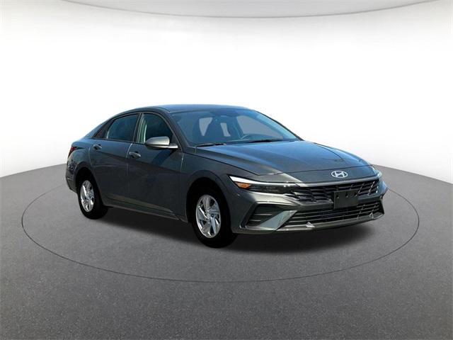 new 2025 Hyundai Elantra car, priced at $20,674