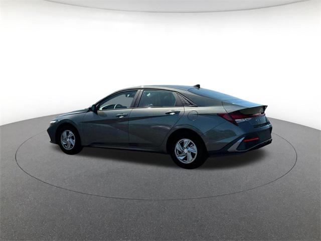 new 2025 Hyundai Elantra car, priced at $20,674
