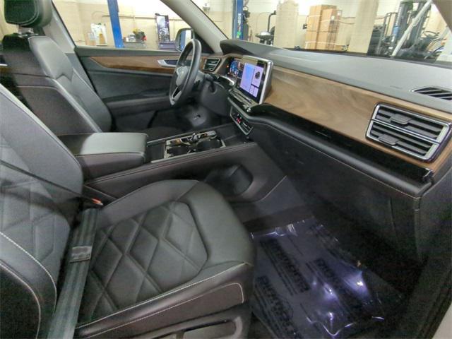 used 2024 Volkswagen Atlas car, priced at $29,991