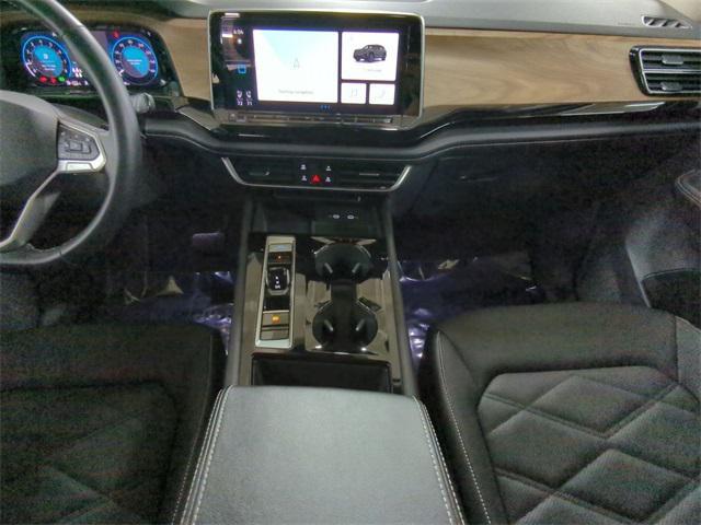 used 2024 Volkswagen Atlas car, priced at $29,991