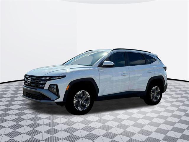 new 2025 Hyundai TUCSON Hybrid car, priced at $34,133