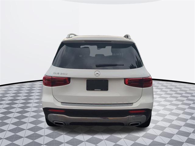 used 2025 Mercedes-Benz GLB 250 car, priced at $36,491