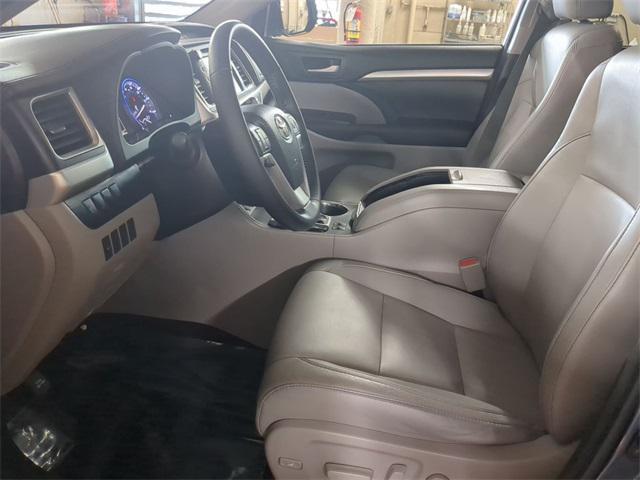 used 2017 Toyota Highlander car, priced at $19,911