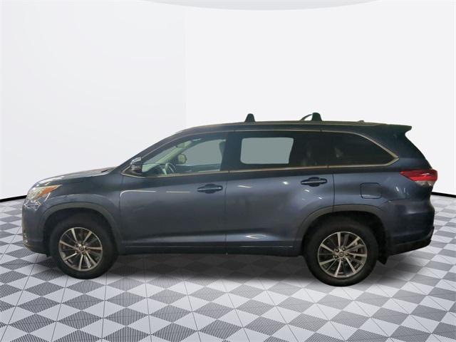 used 2017 Toyota Highlander car, priced at $19,911