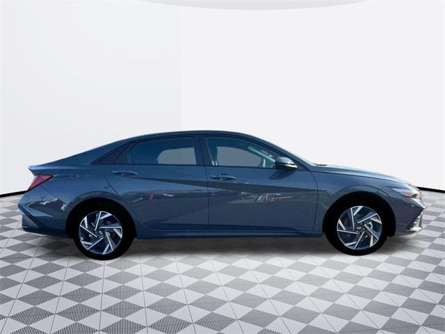 new 2025 Hyundai ELANTRA HEV car, priced at $26,328