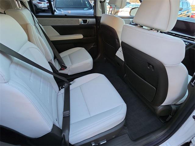 used 2025 Hyundai SANTA FE HEV car, priced at $42,991