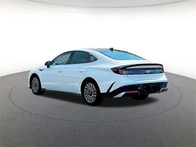 new 2025 Hyundai Sonata Hybrid car, priced at $33,862