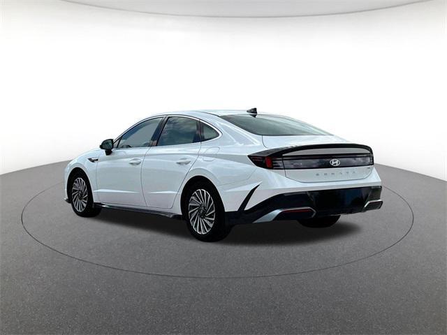 new 2025 Hyundai Sonata Hybrid car, priced at $27,341