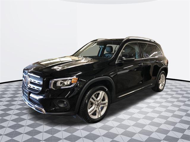 used 2022 Mercedes-Benz GLB 250 car, priced at $32,300