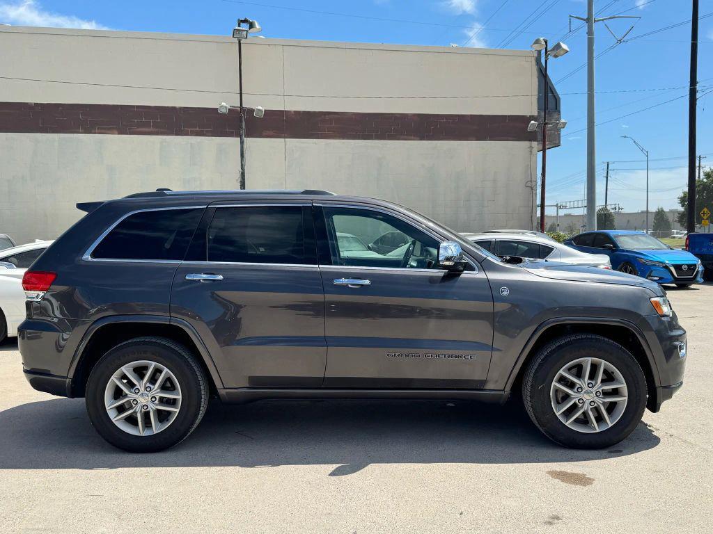 used 2017 Jeep Grand Cherokee car, priced at $16,399