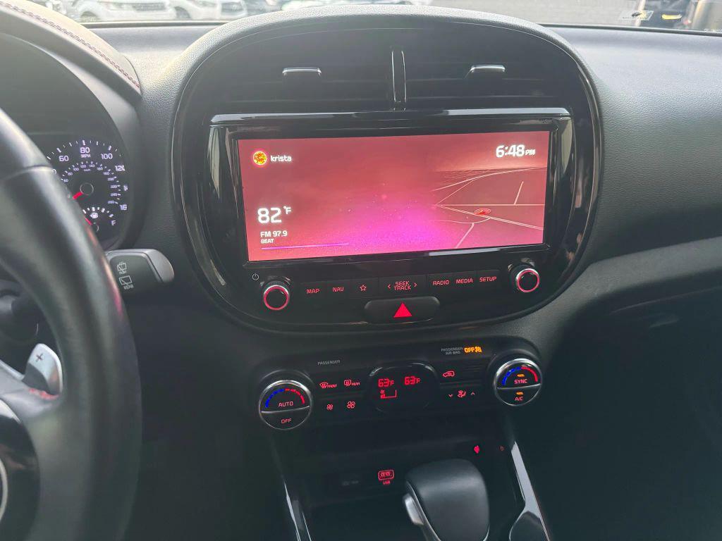 used 2022 Kia Soul car, priced at $15,999
