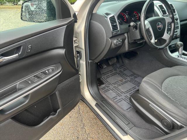 used 2011 GMC Acadia car, priced at $5,490