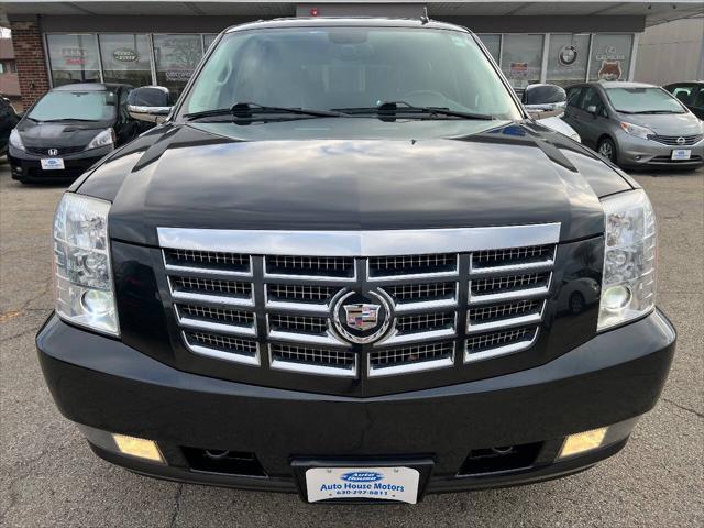 used 2010 Cadillac Escalade car, priced at $13,990