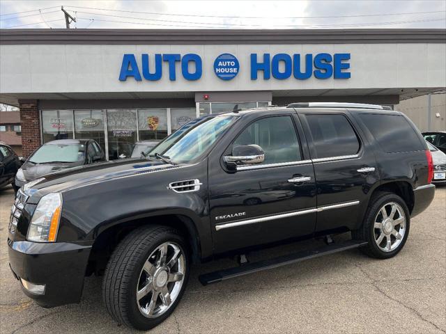 used 2010 Cadillac Escalade car, priced at $13,990