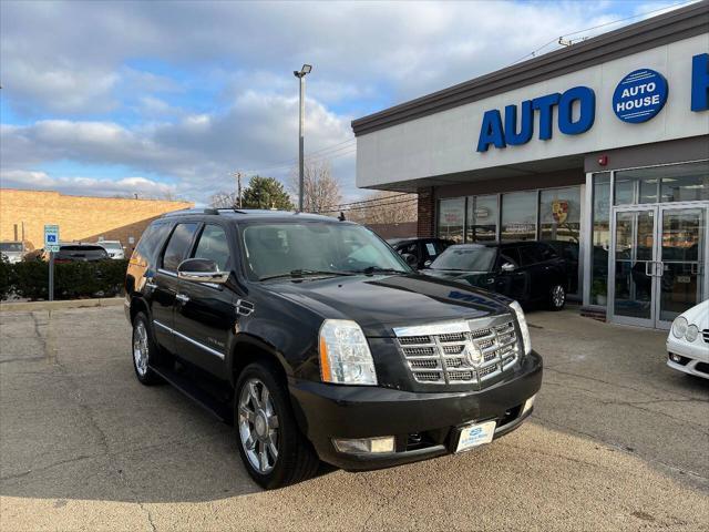 used 2010 Cadillac Escalade car, priced at $13,990