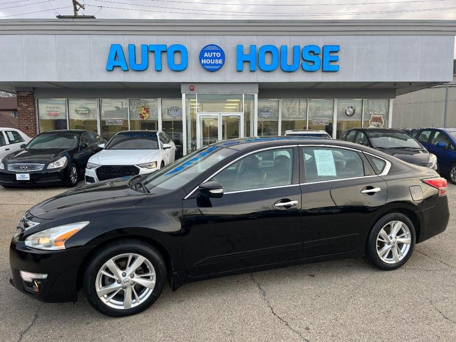 used 2014 Nissan Altima car, priced at $7,999