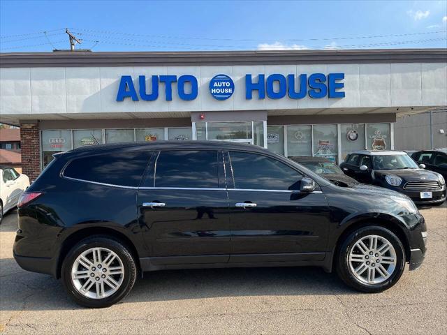 used 2015 Chevrolet Traverse car, priced at $11,990
