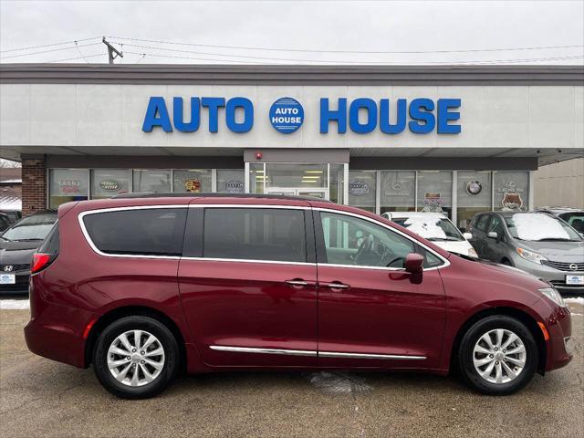 used 2017 Chrysler Pacifica car, priced at $12,990