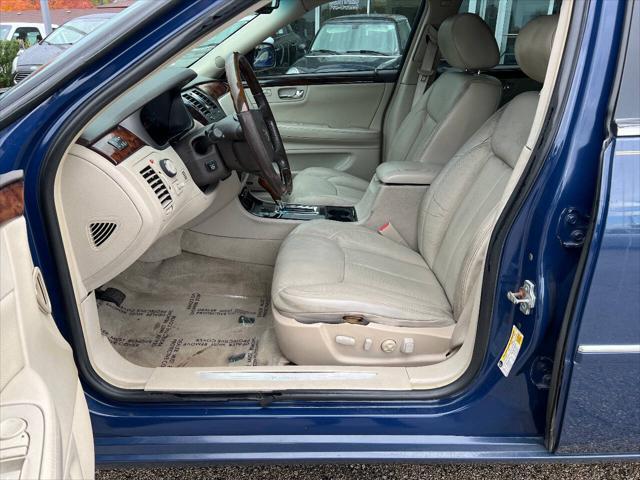 used 2008 Cadillac DTS car, priced at $8,850