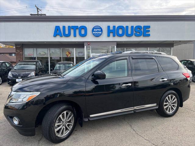 used 2015 Nissan Pathfinder car, priced at $13,990