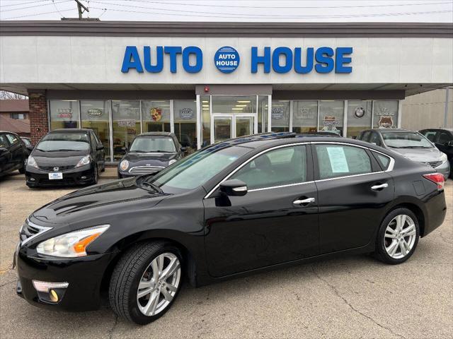 used 2014 Nissan Altima car, priced at $11,990