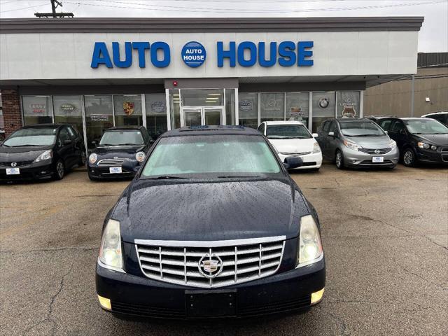 used 2009 Cadillac DTS car, priced at $7,490