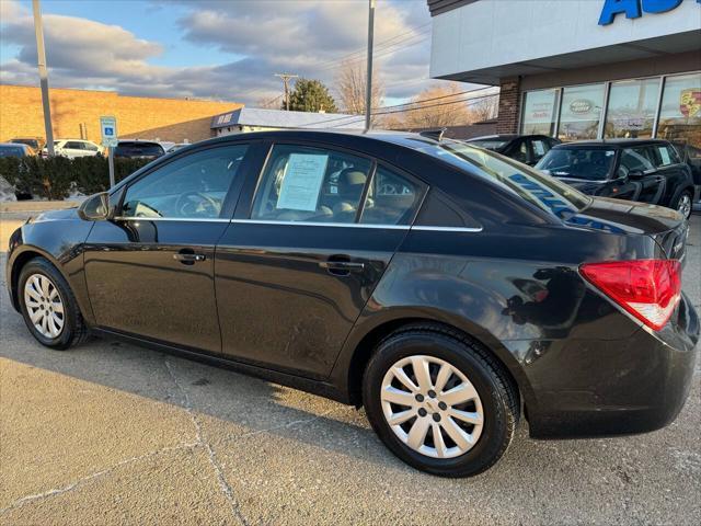 used 2011 Chevrolet Cruze car, priced at $7,990