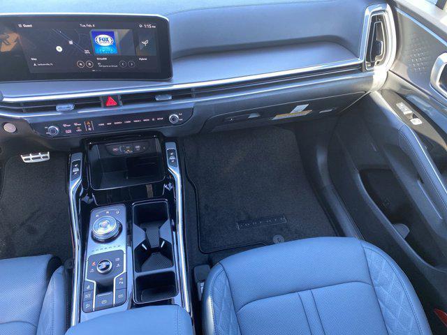 new 2025 Kia Sorento Hybrid car, priced at $47,691