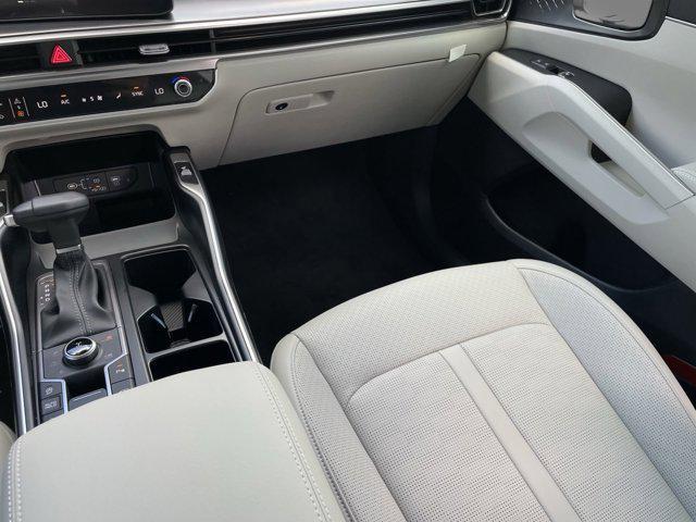 new 2025 Kia Sorento car, priced at $36,846