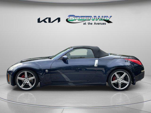 used 2007 Nissan 350Z car, priced at $12,888