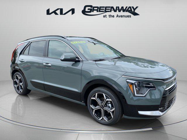 new 2025 Kia Niro car, priced at $35,842