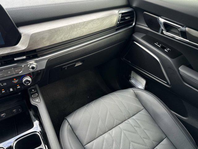 new 2025 Kia Telluride car, priced at $51,405