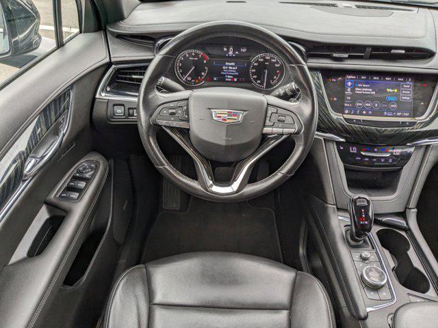 used 2022 Cadillac XT6 car, priced at $29,642