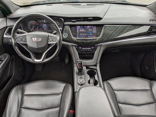 used 2022 Cadillac XT6 car, priced at $29,642