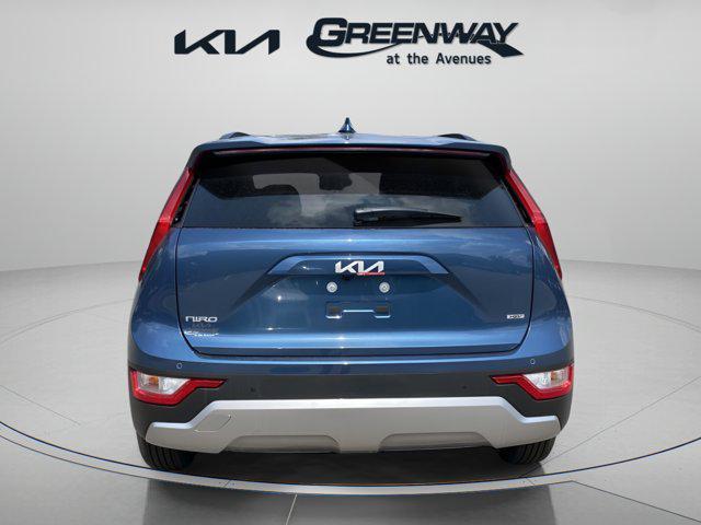 new 2025 Kia Niro car, priced at $30,215