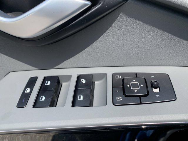 new 2025 Kia Niro car, priced at $28,814