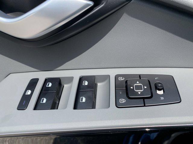new 2025 Kia Niro car, priced at $30,215
