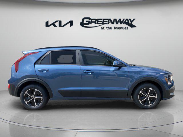 new 2025 Kia Niro car, priced at $30,215