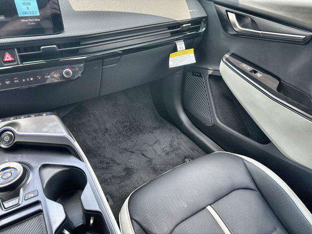 new 2025 Kia EV6 car, priced at $49,557