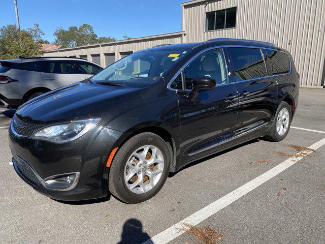 used 2018 Chrysler Pacifica car, priced at $13,988