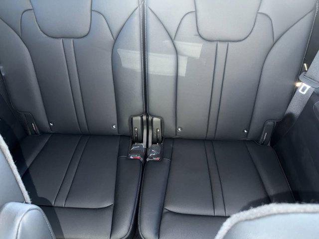 new 2026 Kia Sorento Hybrid car, priced at $46,500