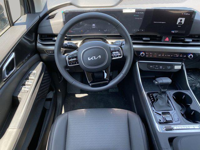new 2025 Kia Carnival car, priced at $53,253