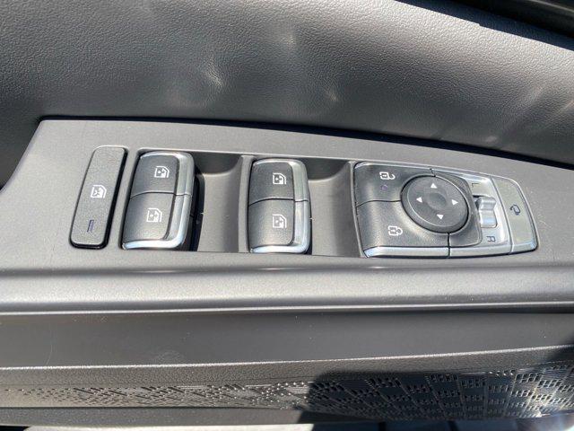 new 2025 Kia Carnival car, priced at $53,253
