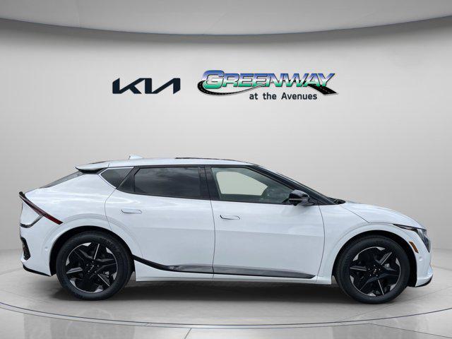 new 2025 Kia EV6 car, priced at $45,093