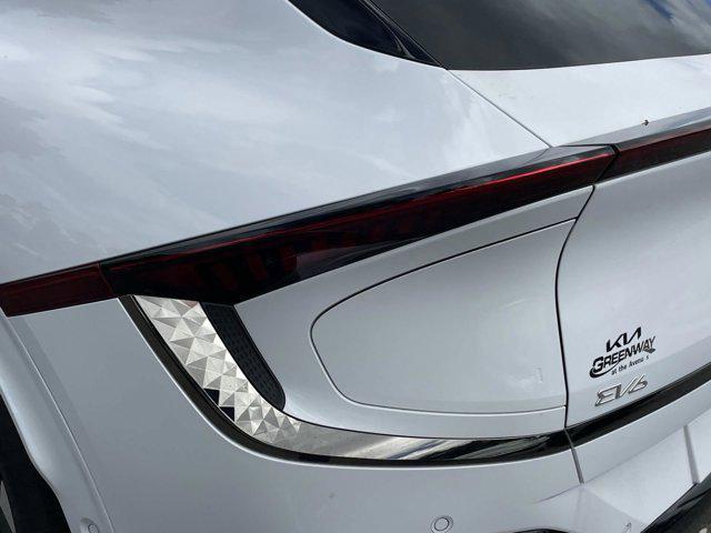 new 2025 Kia EV6 car, priced at $45,093