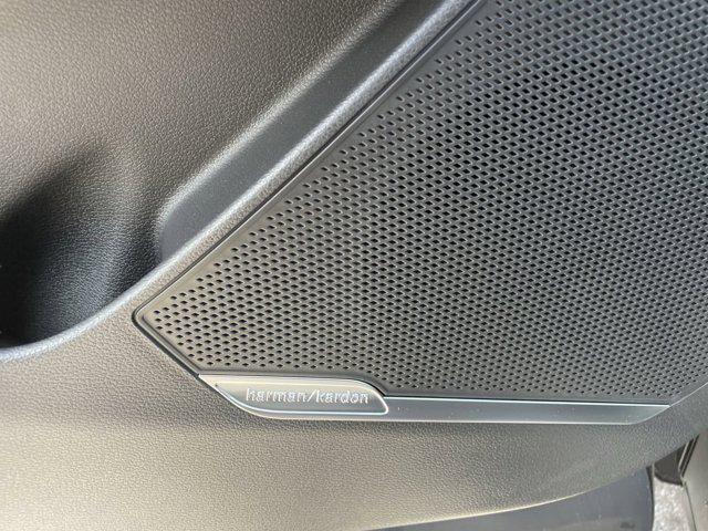 new 2025 Kia Sportage Hybrid car, priced at $39,555