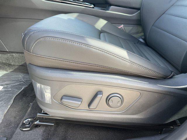 new 2025 Kia Sportage Hybrid car, priced at $39,555