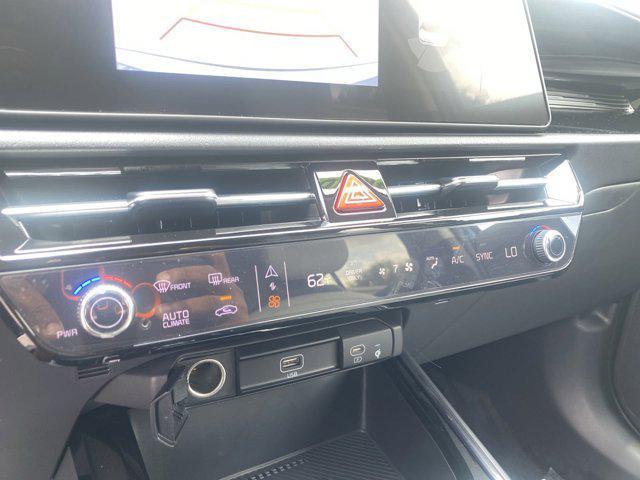 new 2025 Kia Niro car, priced at $29,410