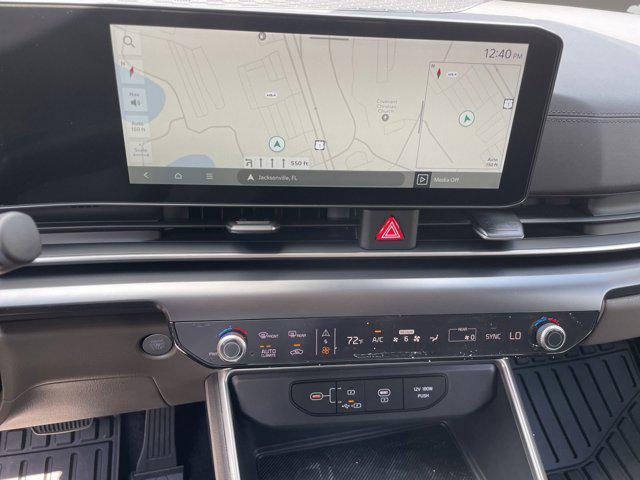 new 2026 Kia Carnival car, priced at $38,706