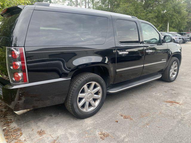 used 2011 GMC Yukon XL car, priced at $14,999